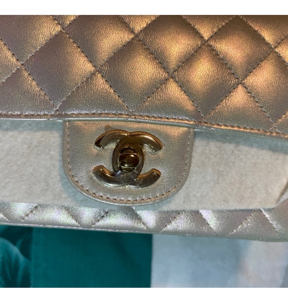 Chanel 20B mini rectangular iridescent ivory - Picture 6 of 8